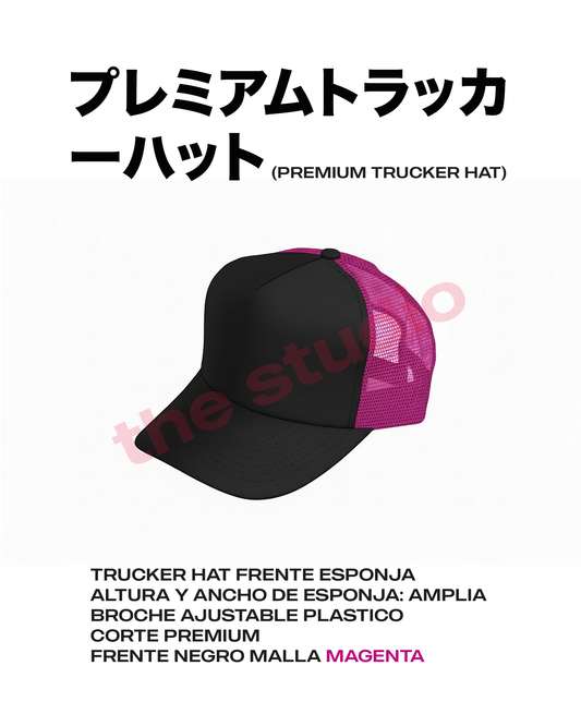 TRUCKER HAT FRENTE NEGRO MALLA MAGENTA